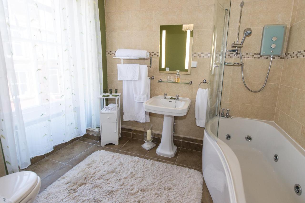 קרנארפון Victoria House Room Only Accommodation מראה חיצוני תמונה